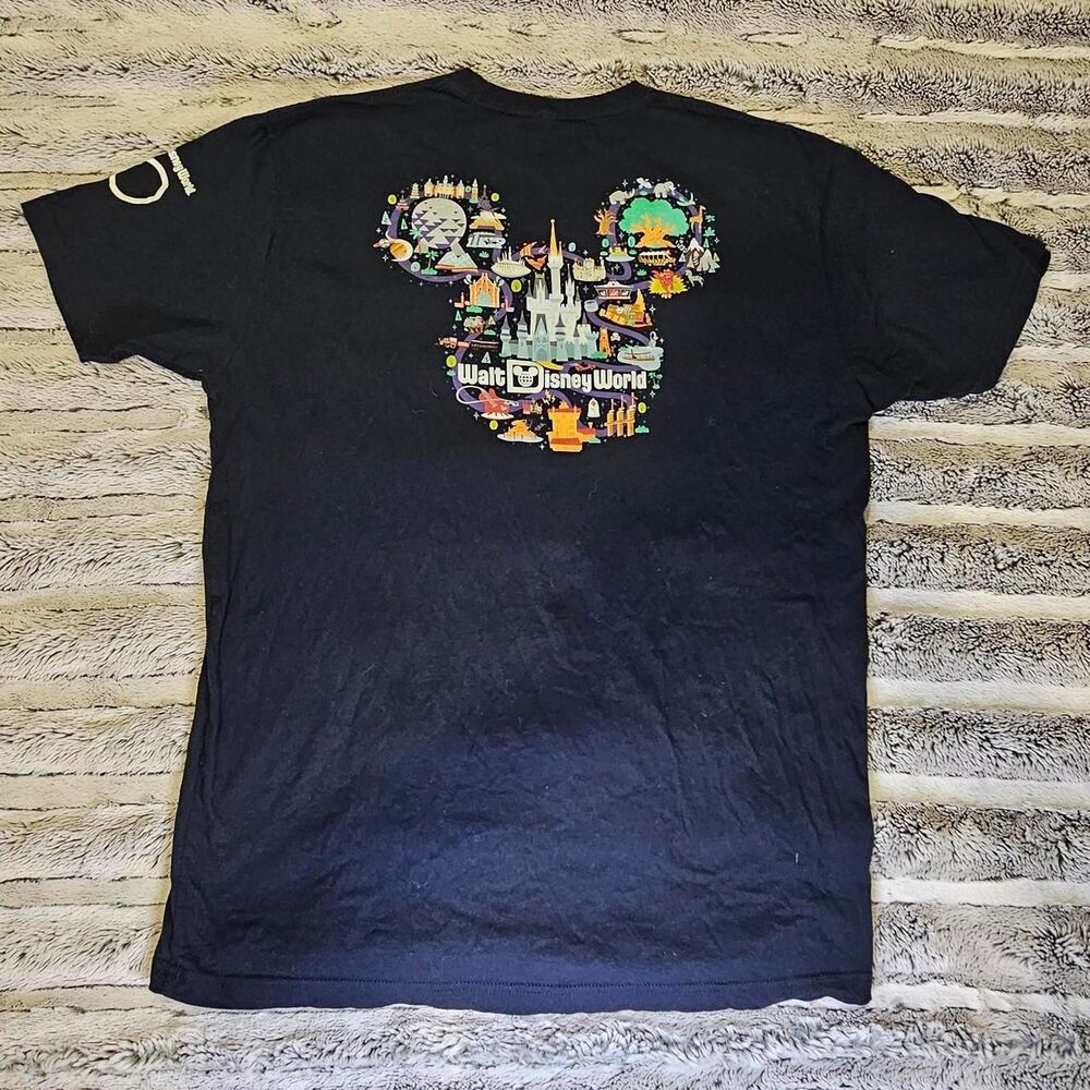 Disney Men's Black and Navy T-shirt